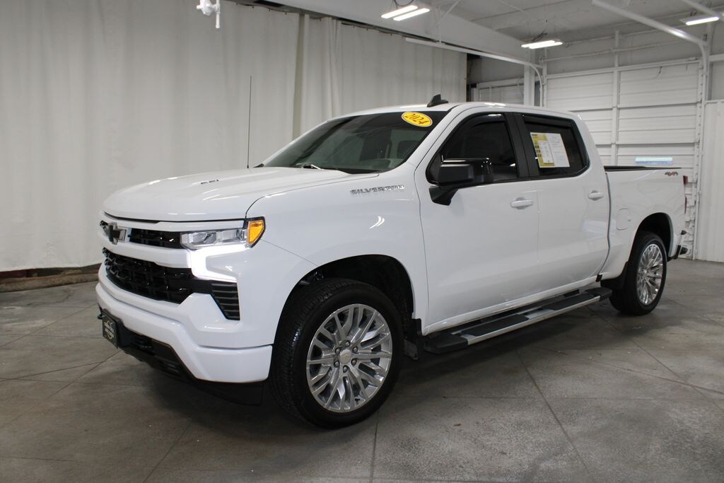 Used 2024 Chevrolet Silverado 1500 RST Truck