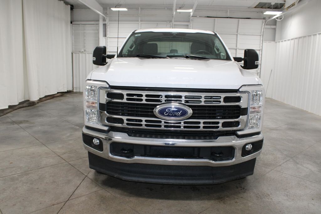 Used 2024 Ford F-250SD XLT Truck