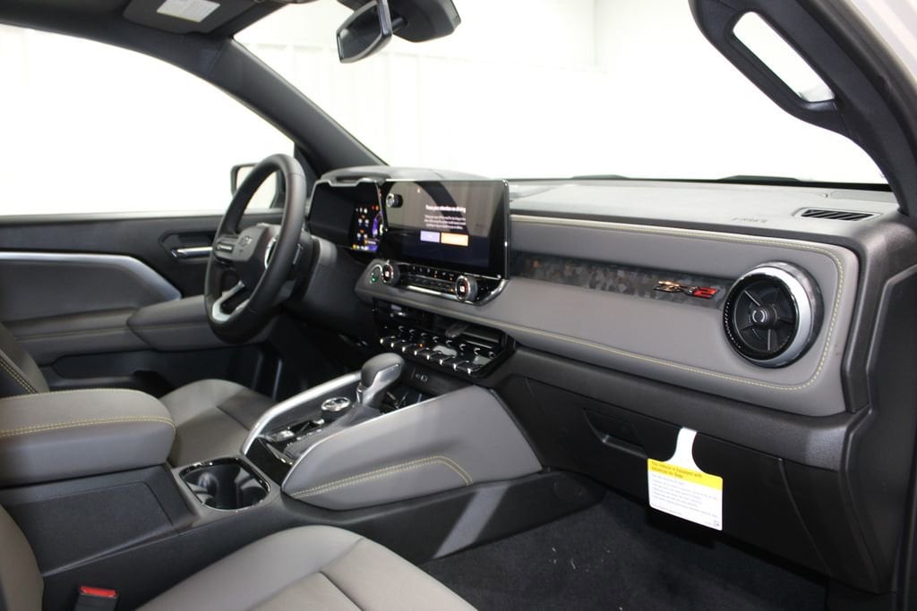 2026 Chevrolet Colorado ZR2 - Photo 34