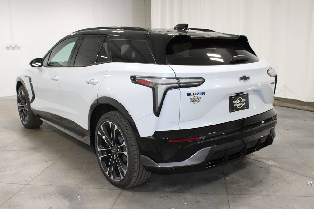 2026 Chevrolet Blazer EV SS - Photo 6