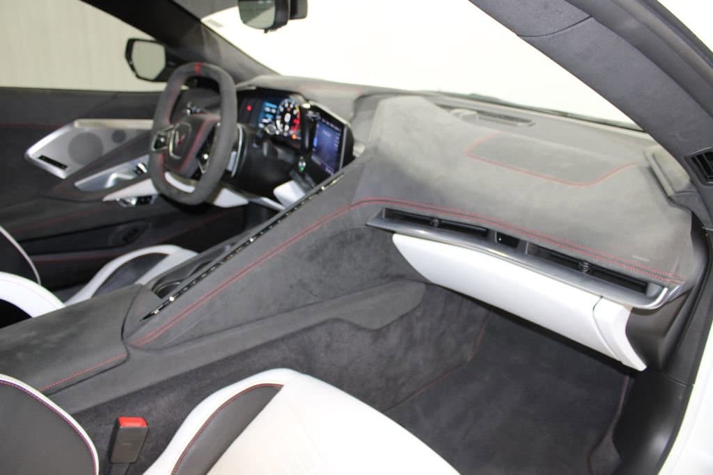 2023 Chevrolet Corvette 3LT - Photo 22