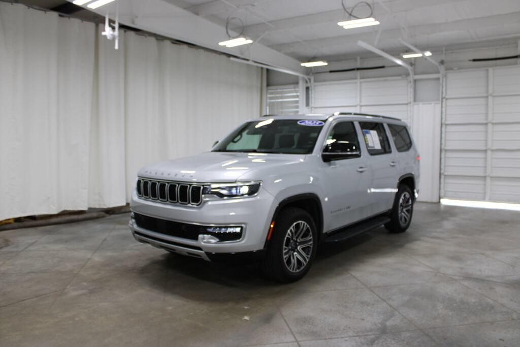 Used 2025 Jeep Wagoneer Series II