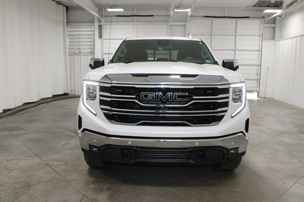 Used 2024 GMC Sierra 1500 SLT Truck