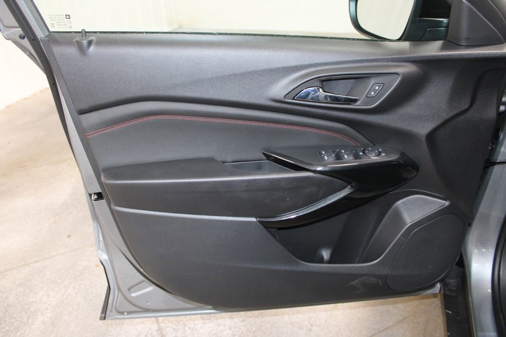 2026 Chevrolet Trax RS - Photo 16