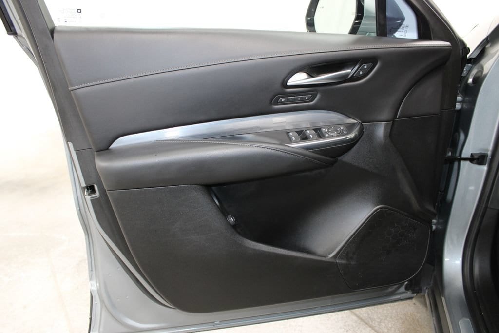 2024 Cadillac XT4 Premium Luxury - Photo 18