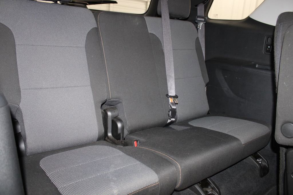 2021 Chevrolet Traverse 1LT - Photo 24