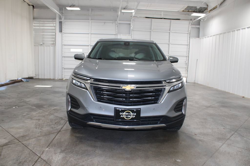 2023 Chevrolet Equinox LT photo 2