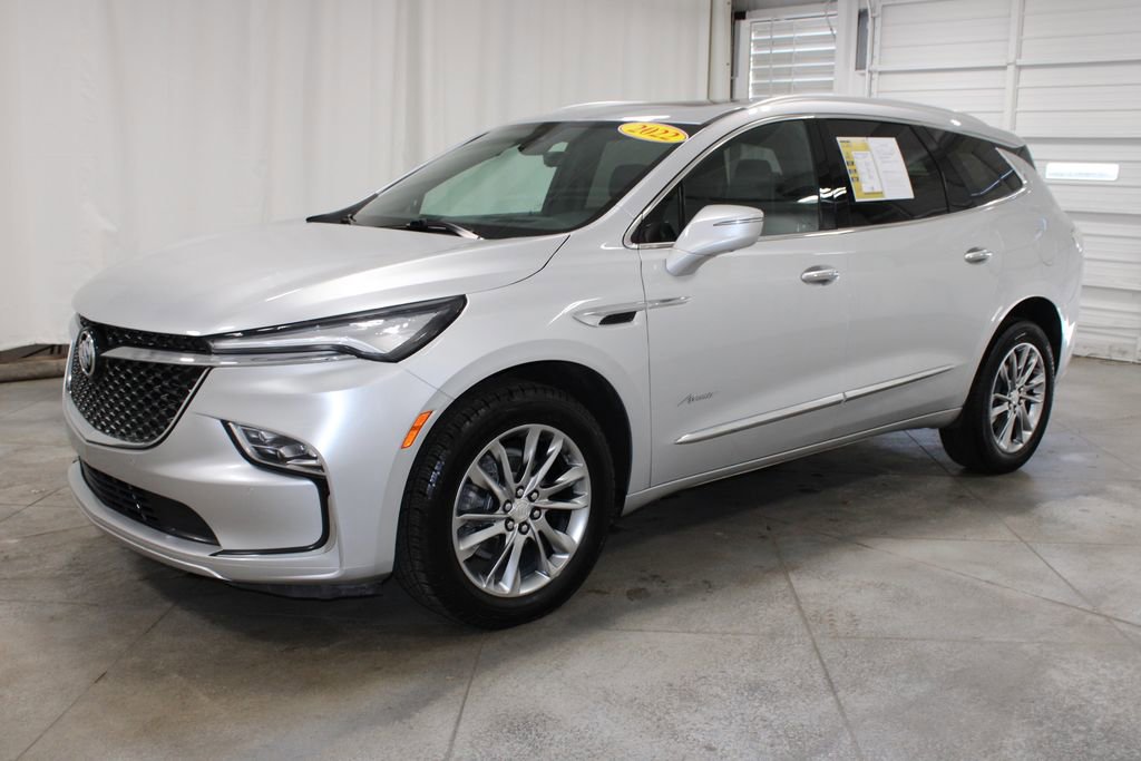2022 Buick Enclave Avenir photo 3