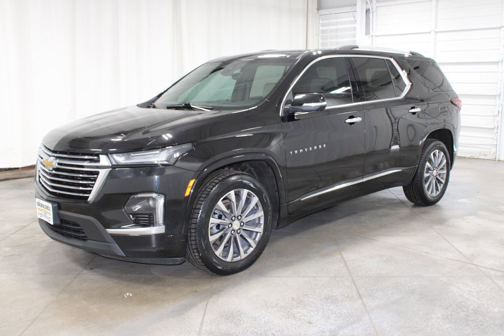 2023 Chevrolet Traverse Premier photo 3