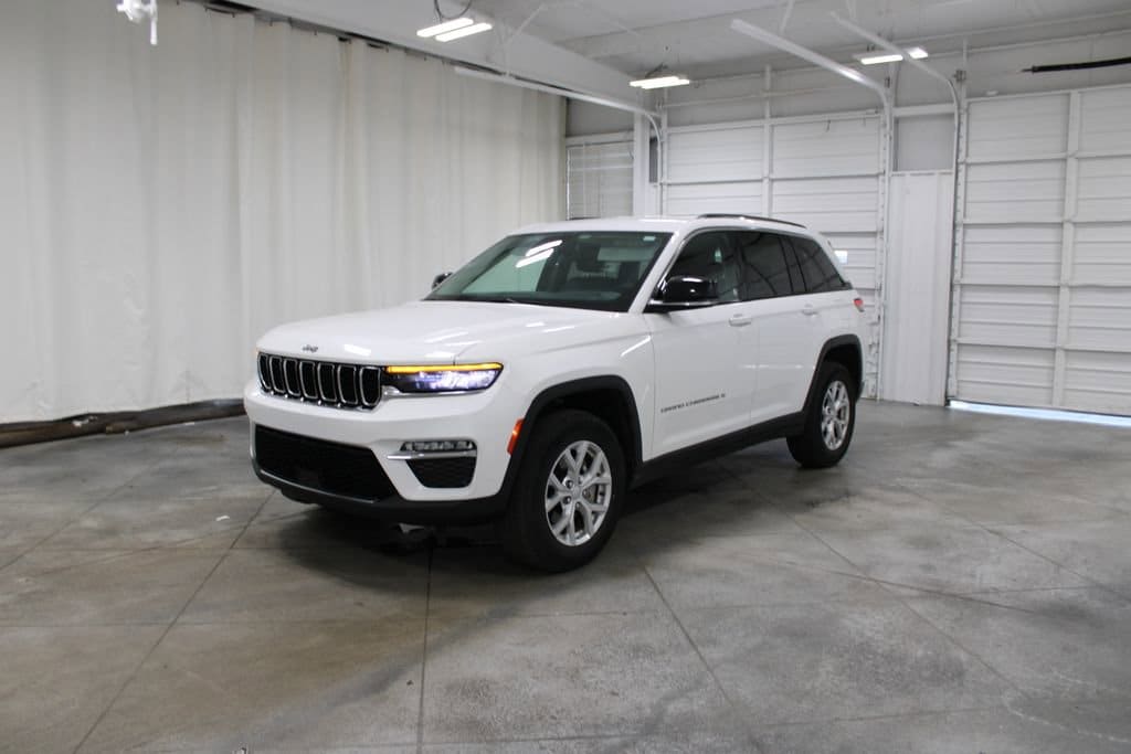Used 2023 Jeep Grand Cherokee Limited