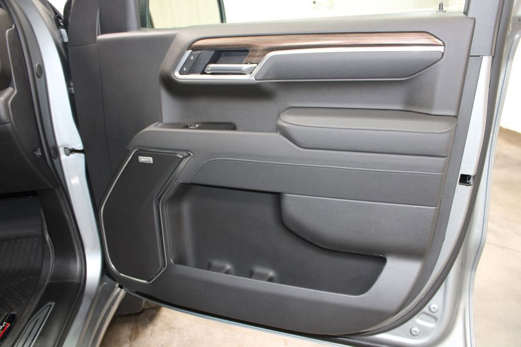 2026 Chevrolet Silverado 1500 RST - Photo 37