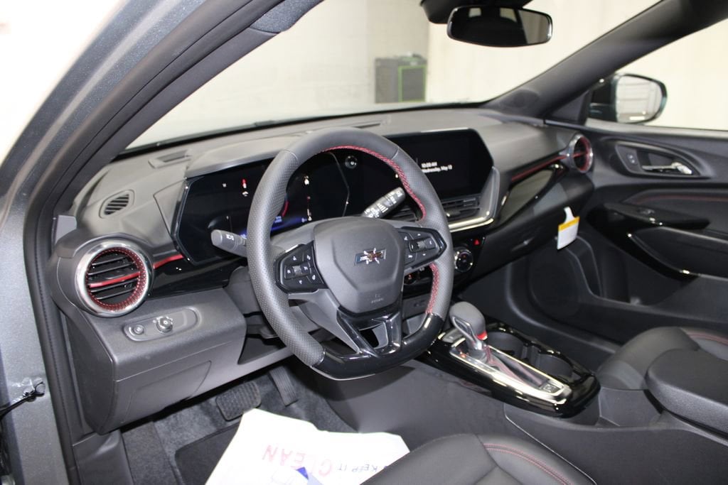 2026 Chevrolet Trax RS - Photo 14