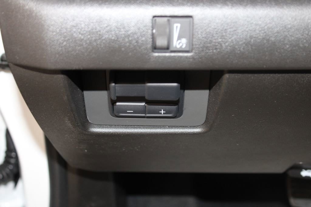 2025 Chevrolet Colorado Z71 - Photo 36