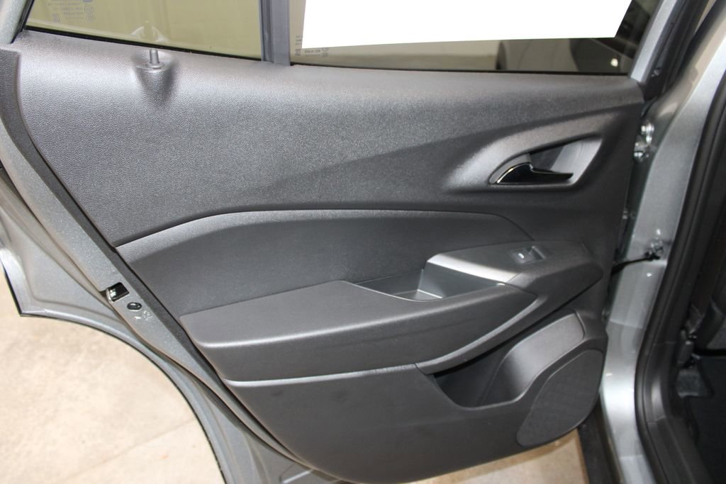 2026 Chevrolet Trax RS - Photo 18