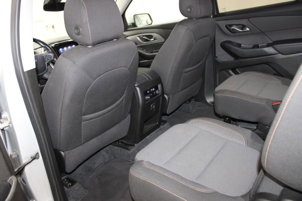 2021 Chevrolet Traverse 1LT - Photo 17