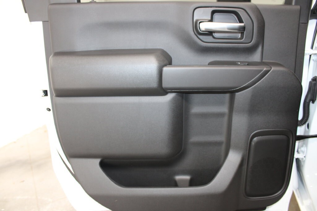 2026 Chevrolet Silverado 2500 HD Custom - Photo 30