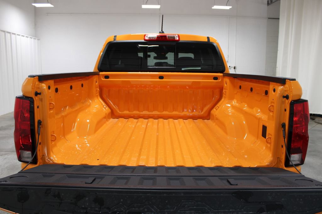 2025 Chevrolet Colorado Work Truck - Photo 17