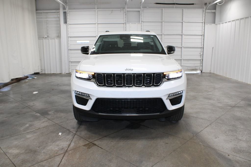 Used 2023 Jeep Grand Cherokee Limited