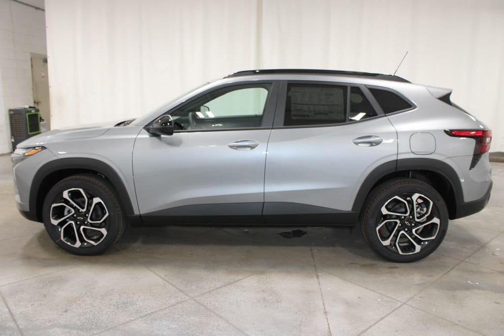 2026 Chevrolet Trax RS - Photo 6
