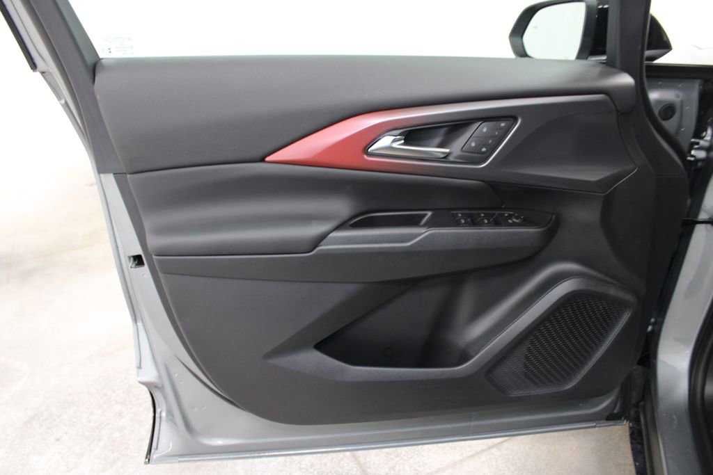 2026 Chevrolet Equinox EV RS - Photo 18