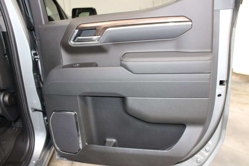 2026 Chevrolet Silverado 1500 RST - Photo 39