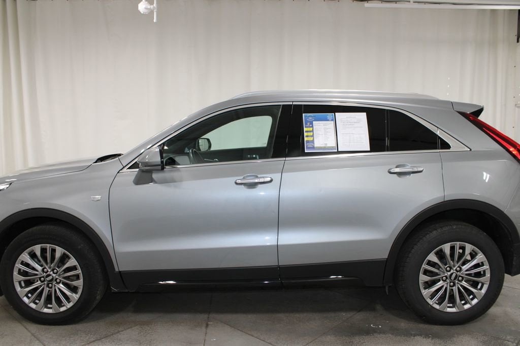 2024 Cadillac XT4 Premium Luxury - Photo 6