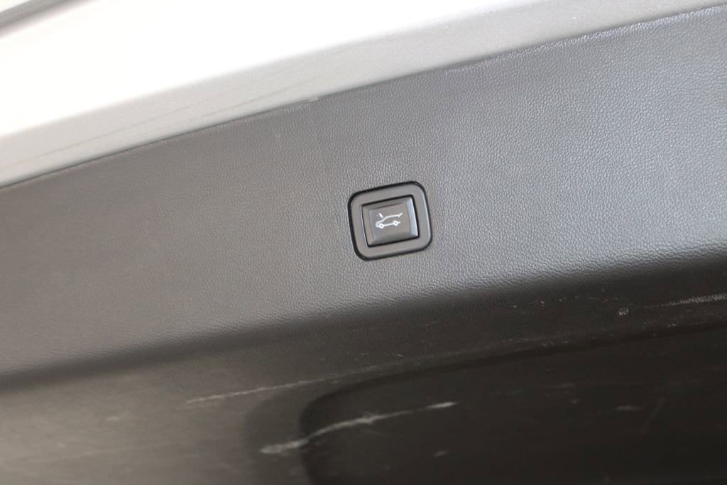 2021 Chevrolet Traverse 1LT - Photo 27