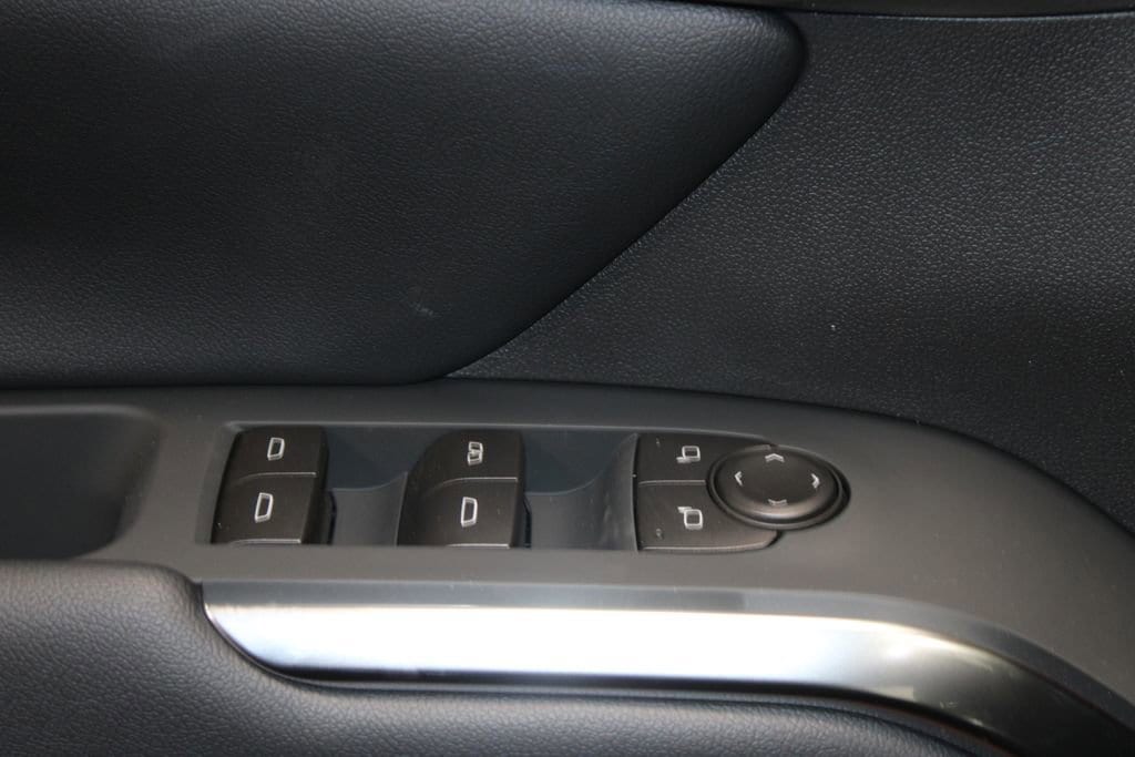 2026 Chevrolet Traverse LT - Photo 40