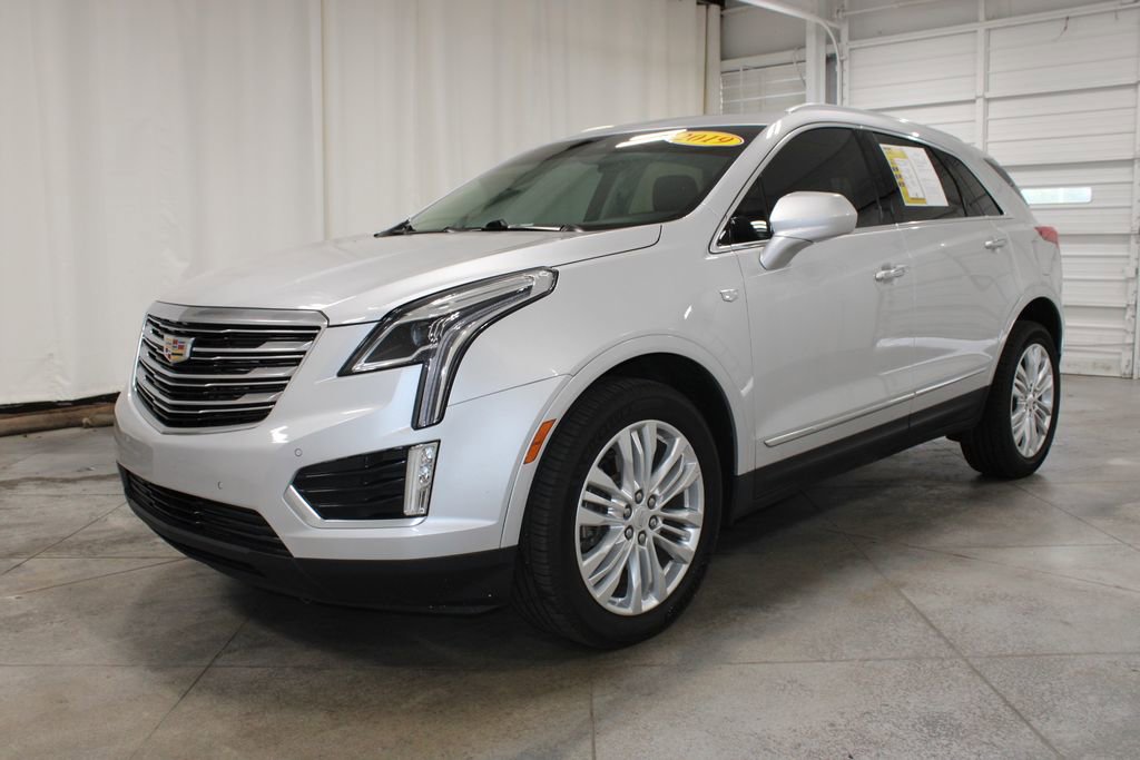 2019 Cadillac XT5 Premium Luxury photo 3