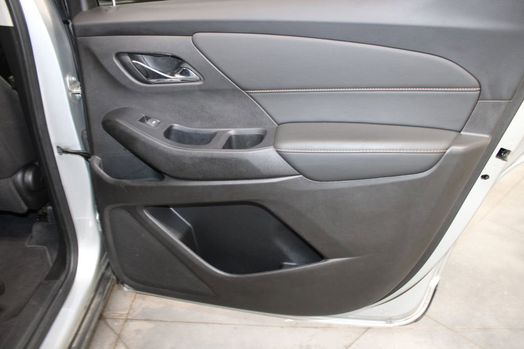 2021 Chevrolet Traverse 1LT - Photo 25