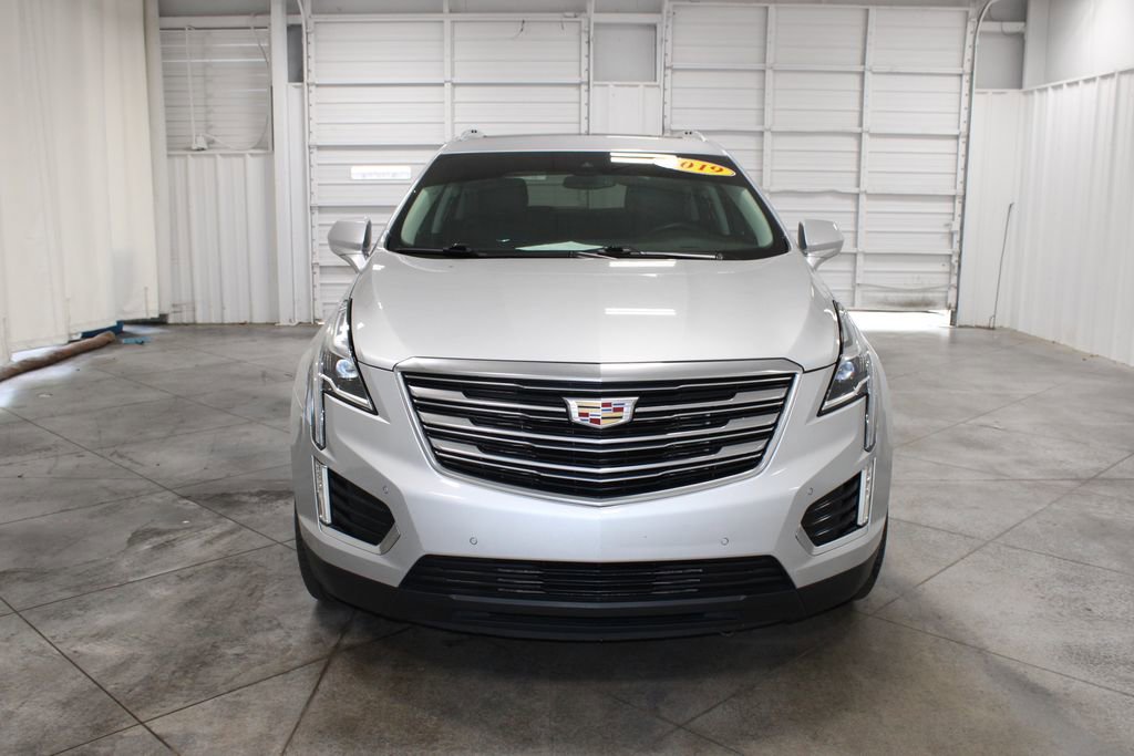 2019 Cadillac XT5 Premium Luxury photo 2