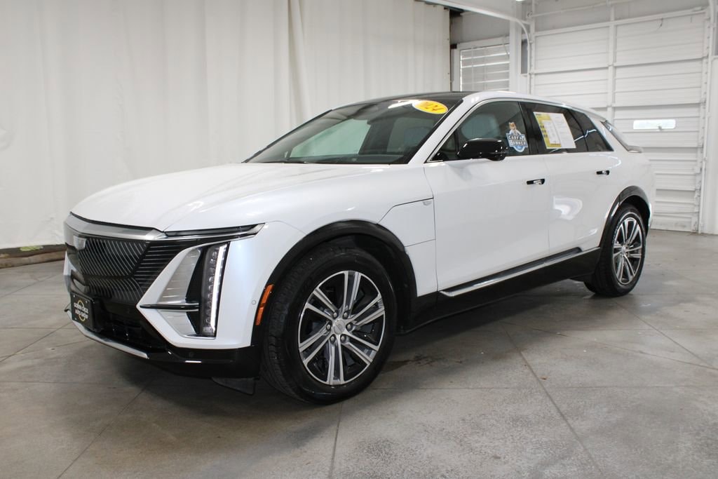 Used 2024 CADILLAC Lyriq Luxury 1 SUV