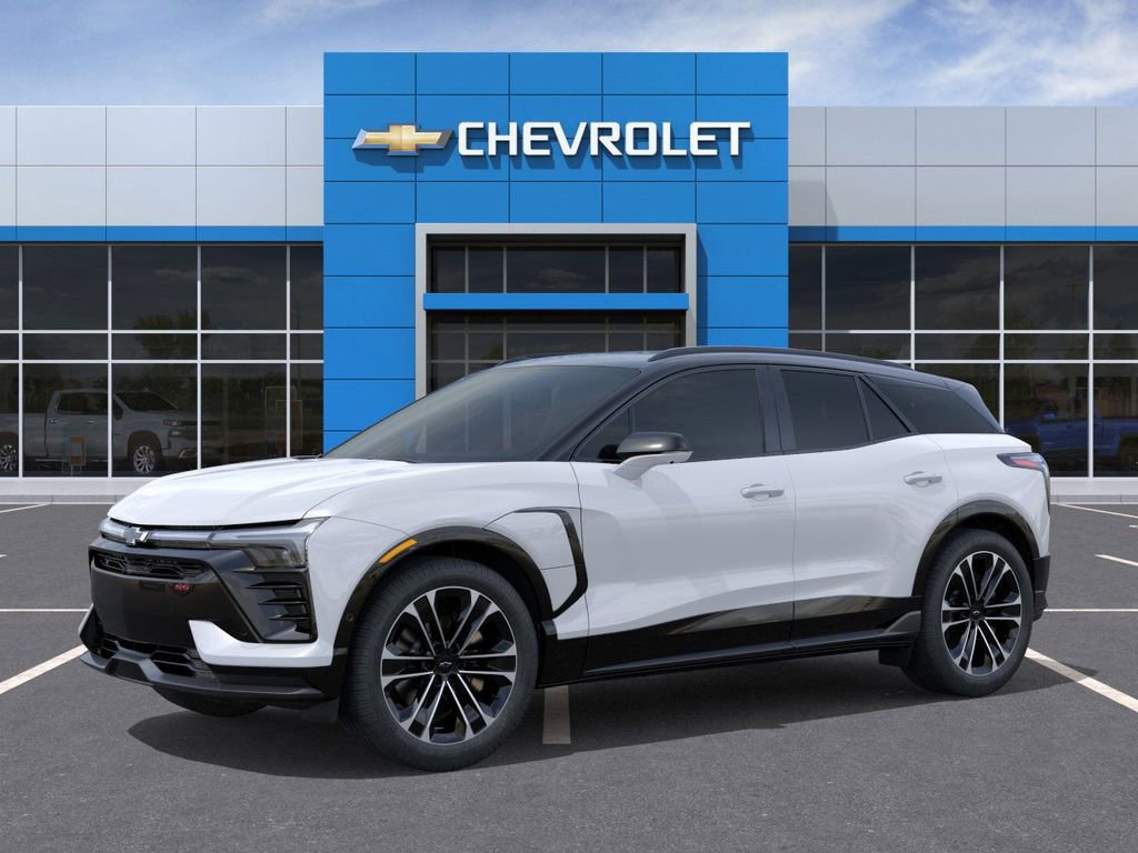 2026 Chevrolet Blazer EV photo 3