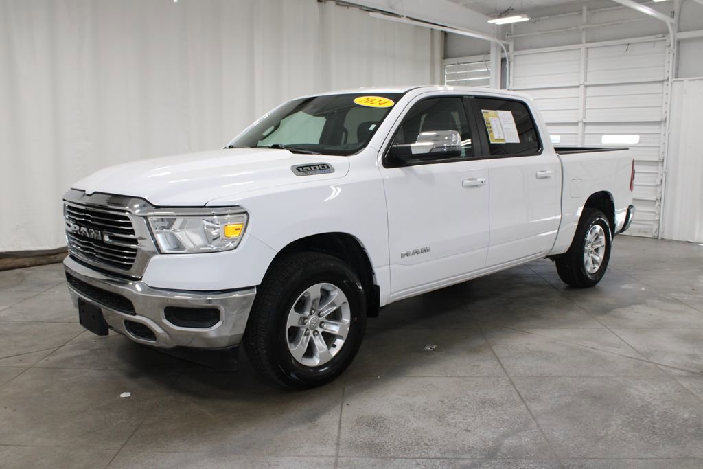 2024 Ram 1500 Laramie photo 3