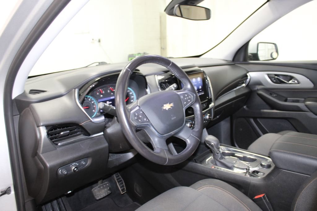2021 Chevrolet Traverse 1LT - Photo 14