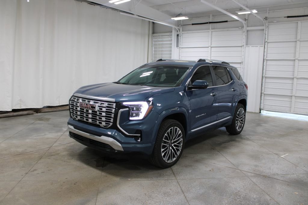 Used 2026 GMC Terrain Denali SUV