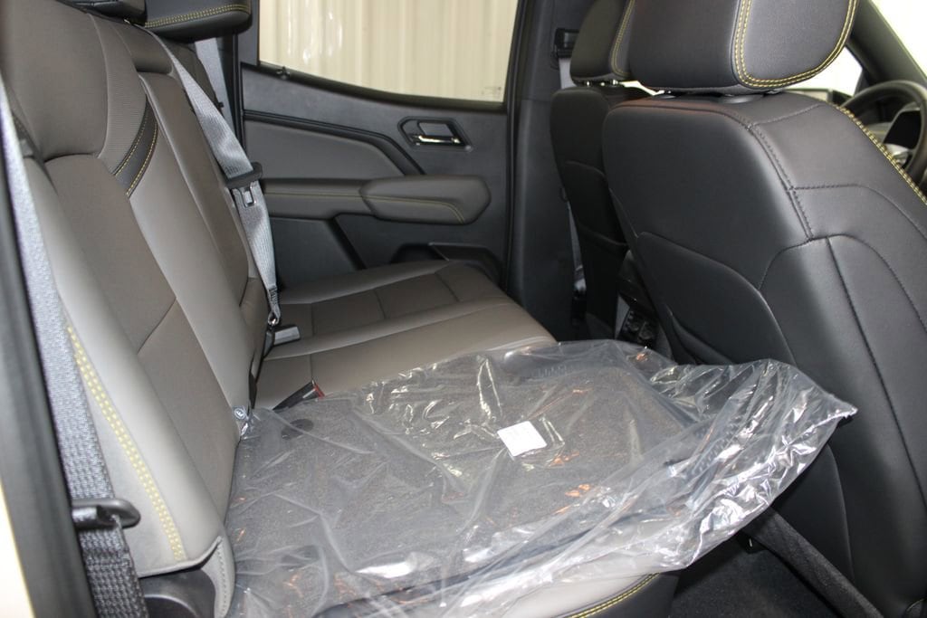 2026 Chevrolet Colorado ZR2 - Photo 36