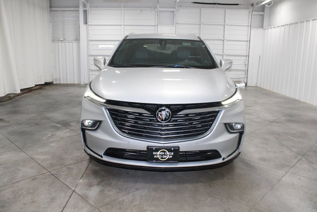 2022 Buick Enclave Premium photo 2