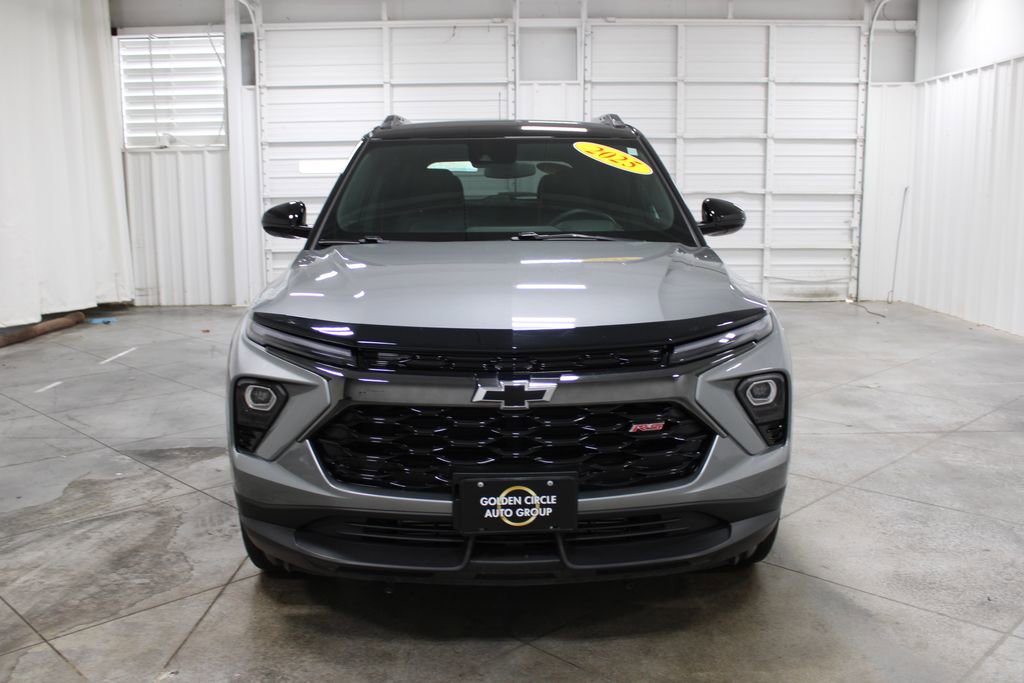 2025 Chevrolet Trailblazer RS photo 2