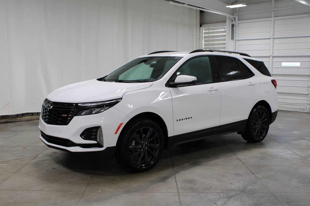 2024 Chevrolet Equinox RS photo 2