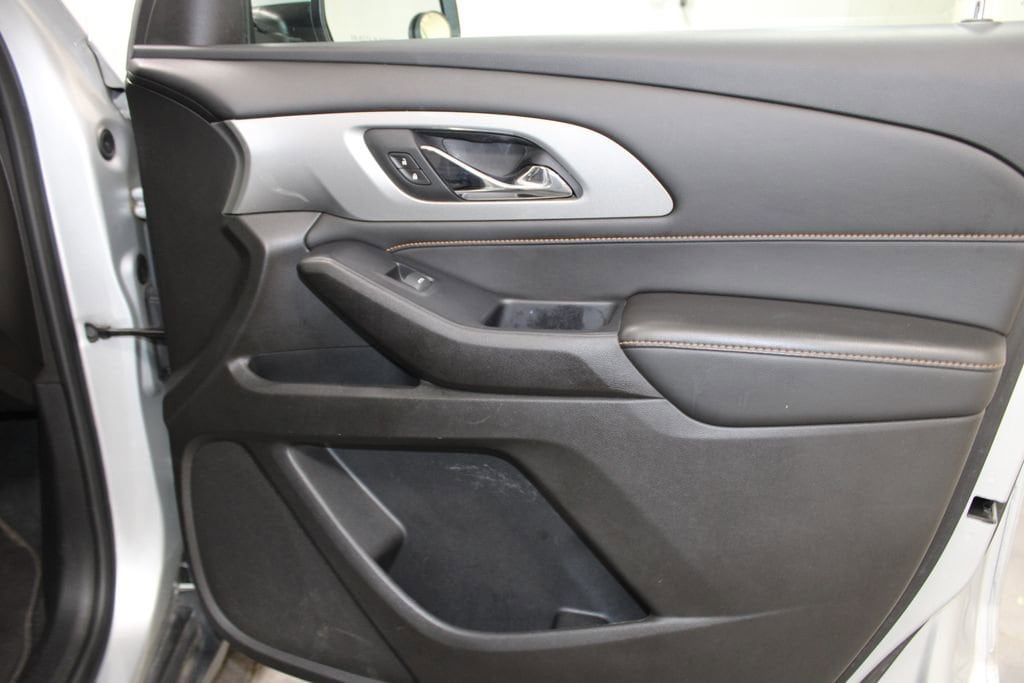 2021 Chevrolet Traverse 1LT - Photo 22