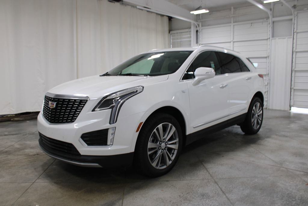 2024 Cadillac XT5 Premium Luxury photo 3