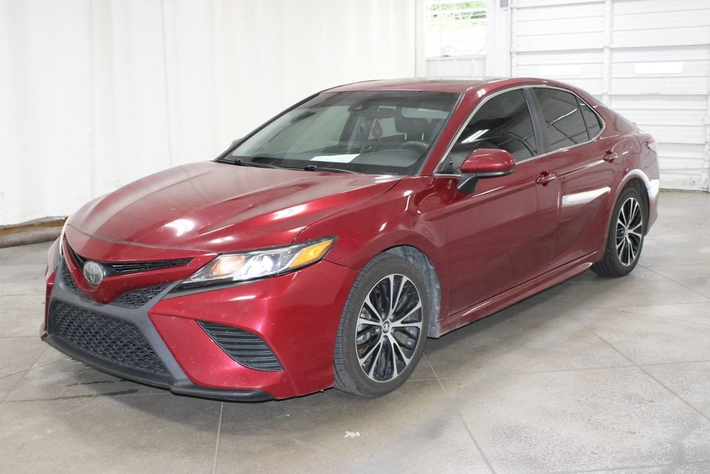 Used 2018 Toyota Camry LE