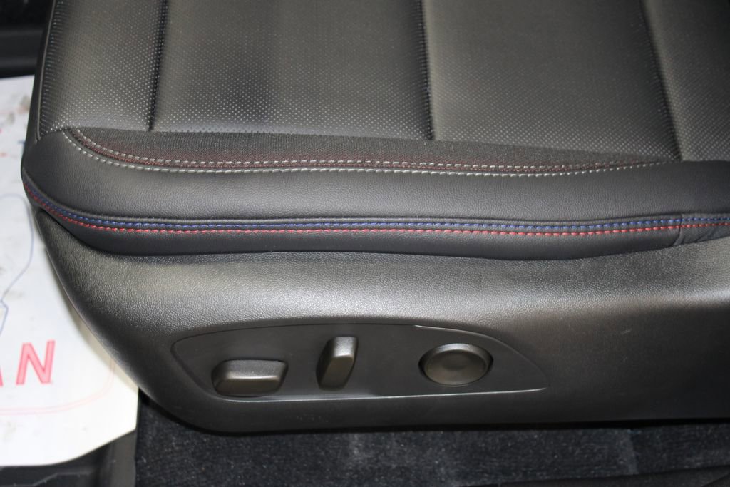 2026 Chevrolet Equinox EV RS - Photo 16