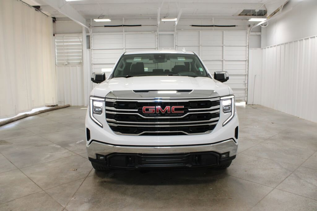 Used 2025 GMC Sierra 1500 SLT Truck