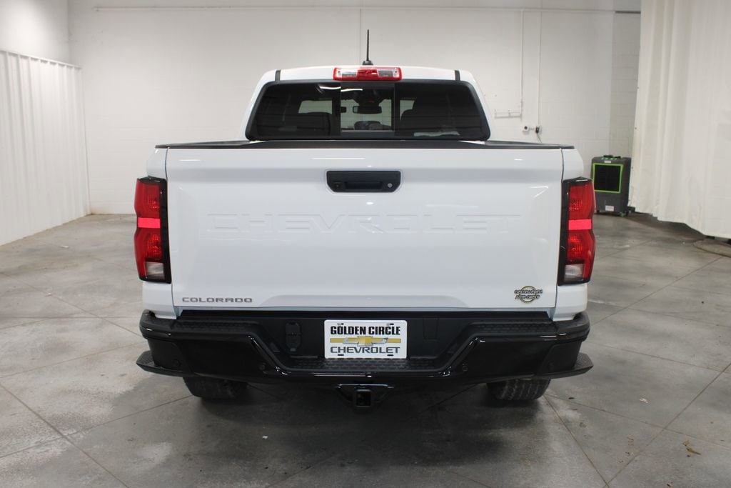 2025 Chevrolet Colorado Z71 - Photo 8