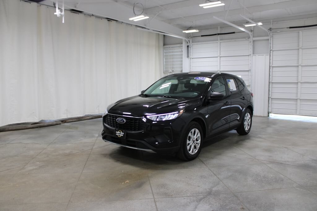 Used 2025 Ford Escape Active