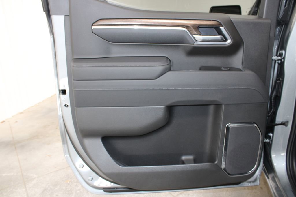 2026 Chevrolet Silverado 1500 RST - Photo 32