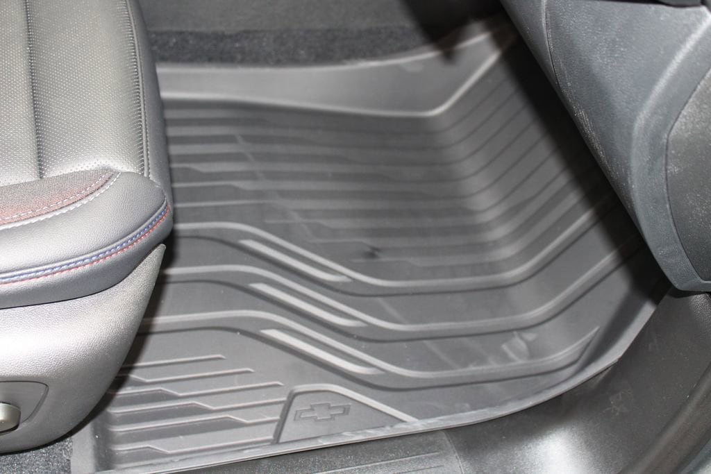 2026 Chevrolet Equinox EV RS - Photo 25