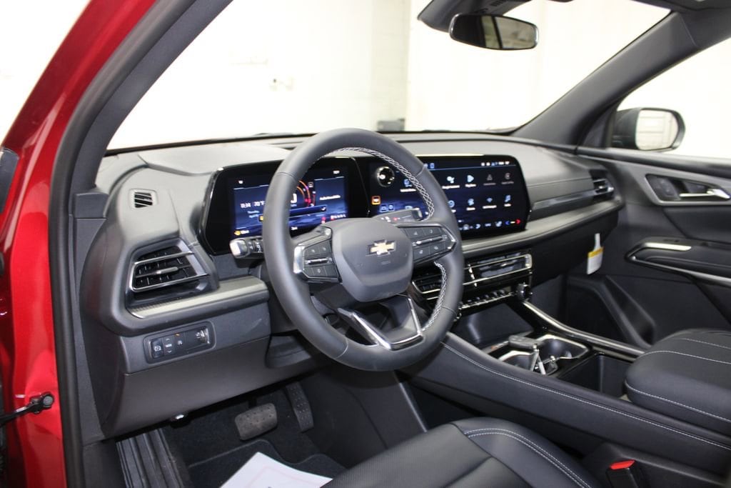 2026 Chevrolet Traverse LT - Photo 18